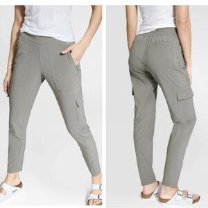 Athleta Chelsea Lightweight Cargo Pants Light Asphalt Pull-On